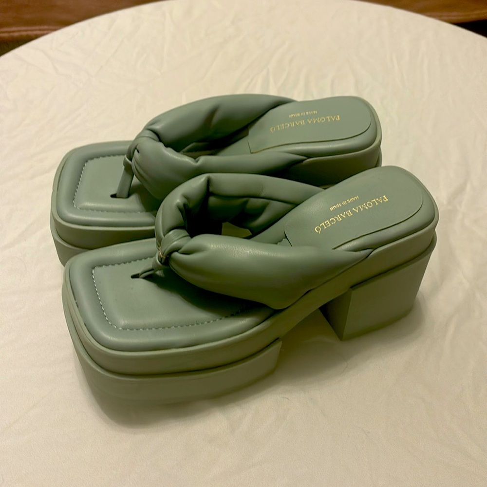 Paloma Barcelo Litza T-Bar Green Platform Sandals